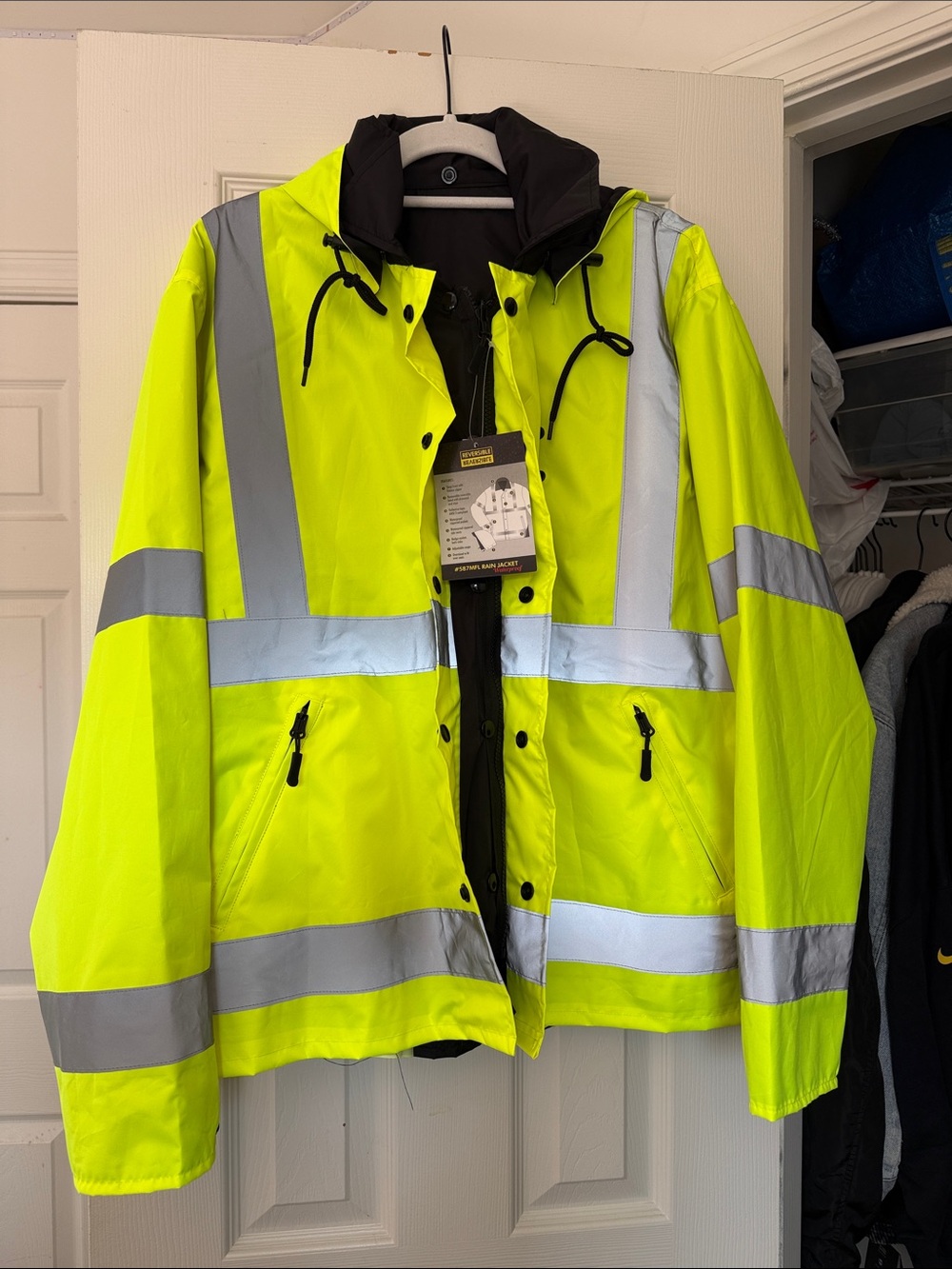High-Visibility Yellow Unisex Rain Jacket with Reflective Tape